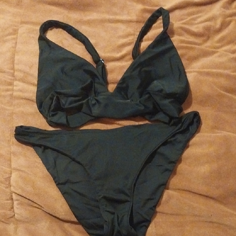 Chic Black Bikini Set